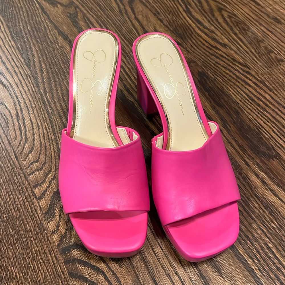 Pink Jessica Simpson heels size 9